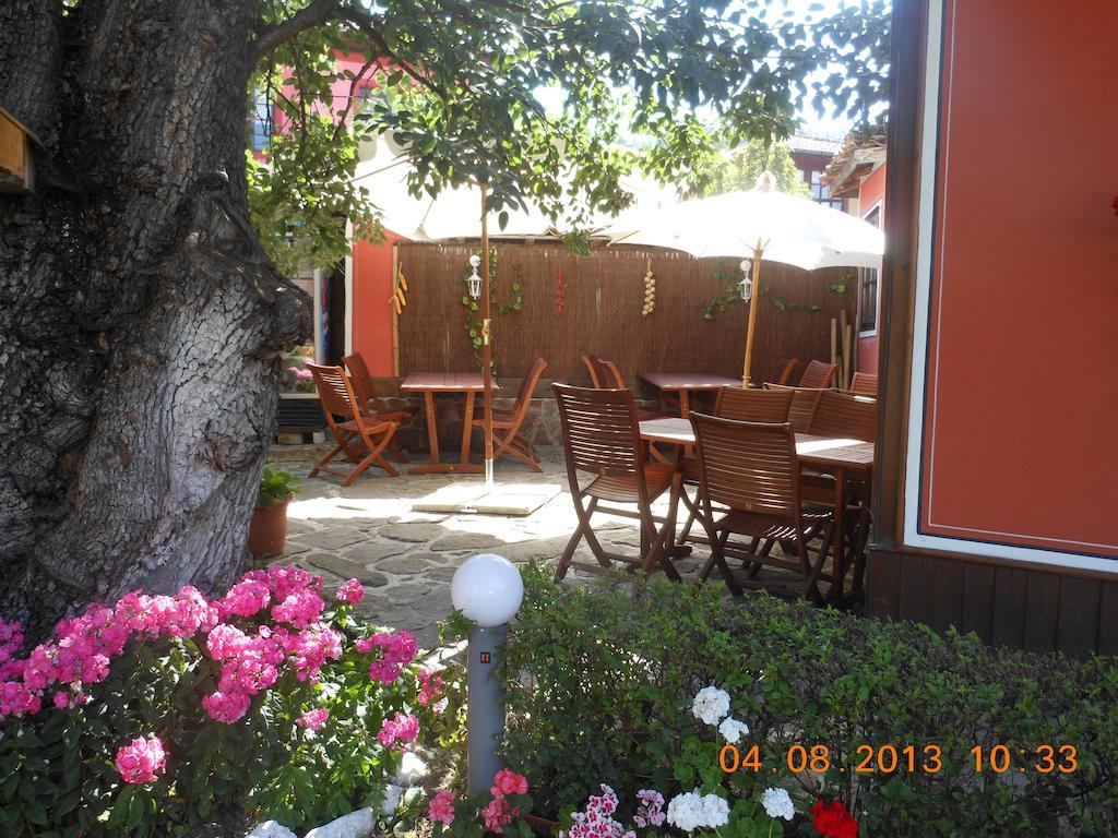 Family Hotel Kalina Koprivchtitsa Extérieur photo