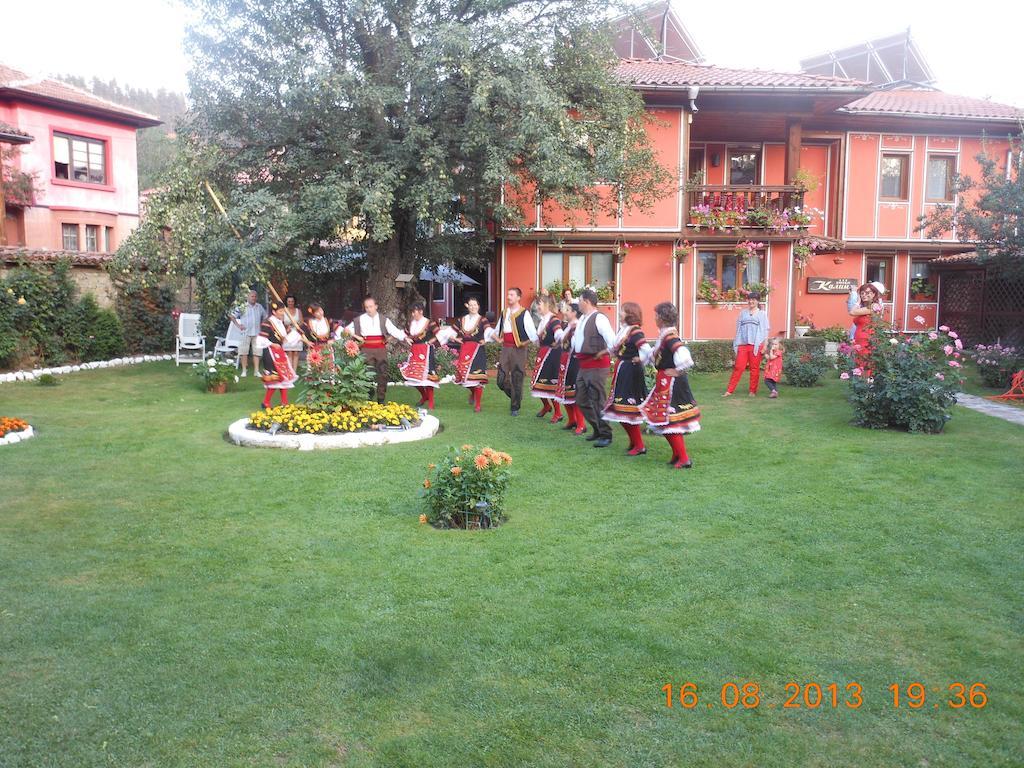 Family Hotel Kalina Koprivchtitsa Extérieur photo
